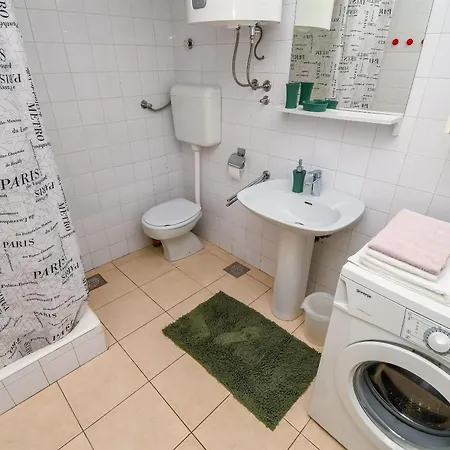 Ribica Apartment
